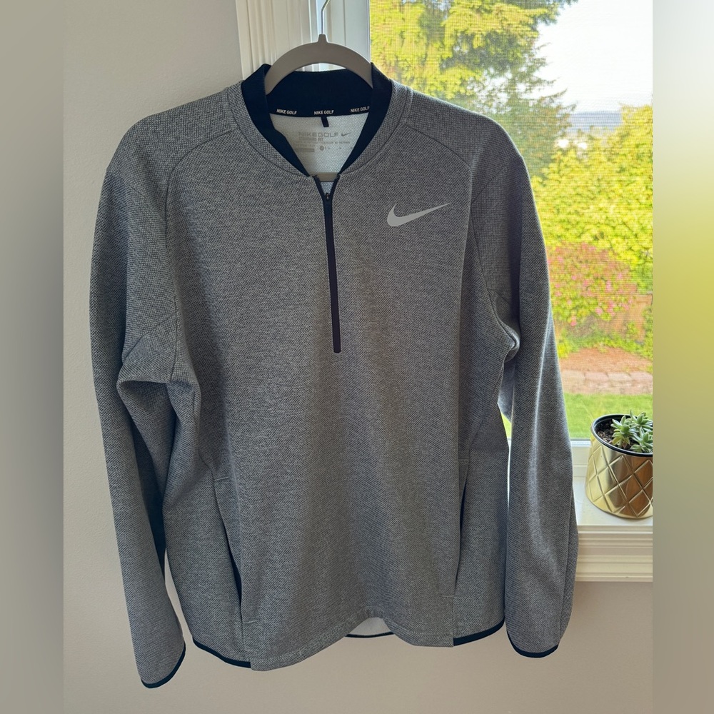 Nike golf fleece half zipper with pockets